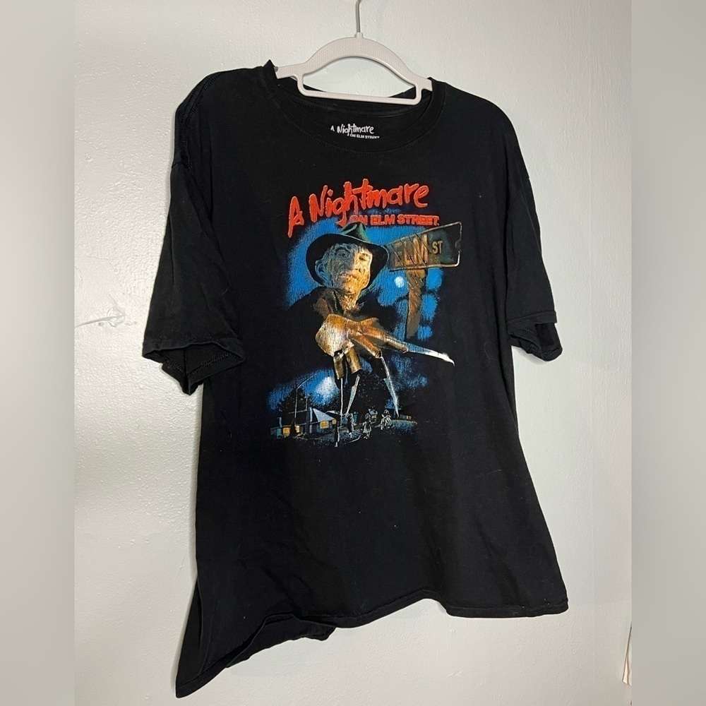 A Nightmare on elm street‎ graphic t-shirt